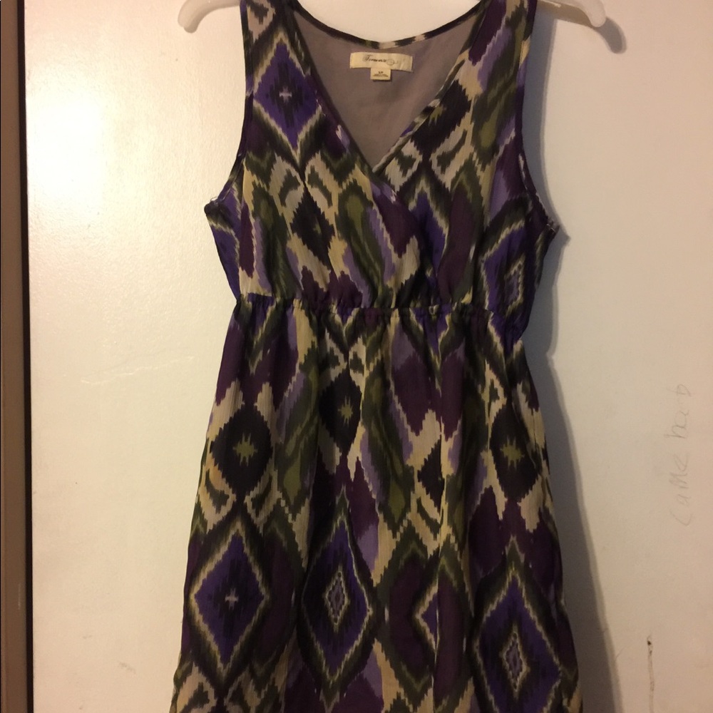 Dress - Picture 2 of 2